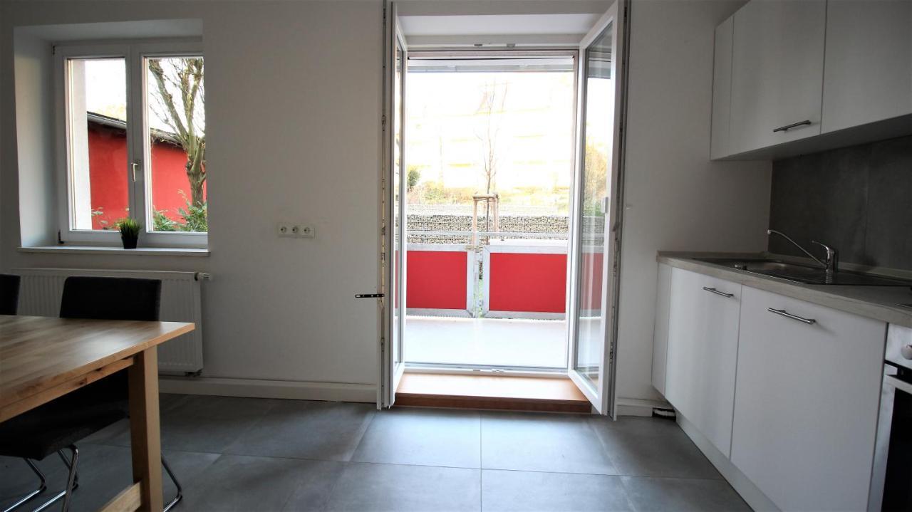 Light-Flooded City Apartment With Balcony And Garden Würzburg Exteriör bild