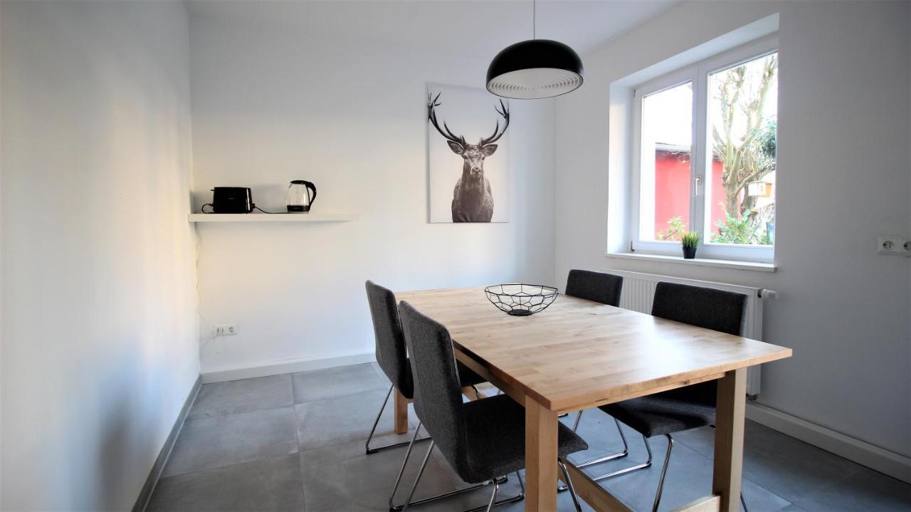 Light-Flooded City Apartment With Balcony And Garden Würzburg Exteriör bild